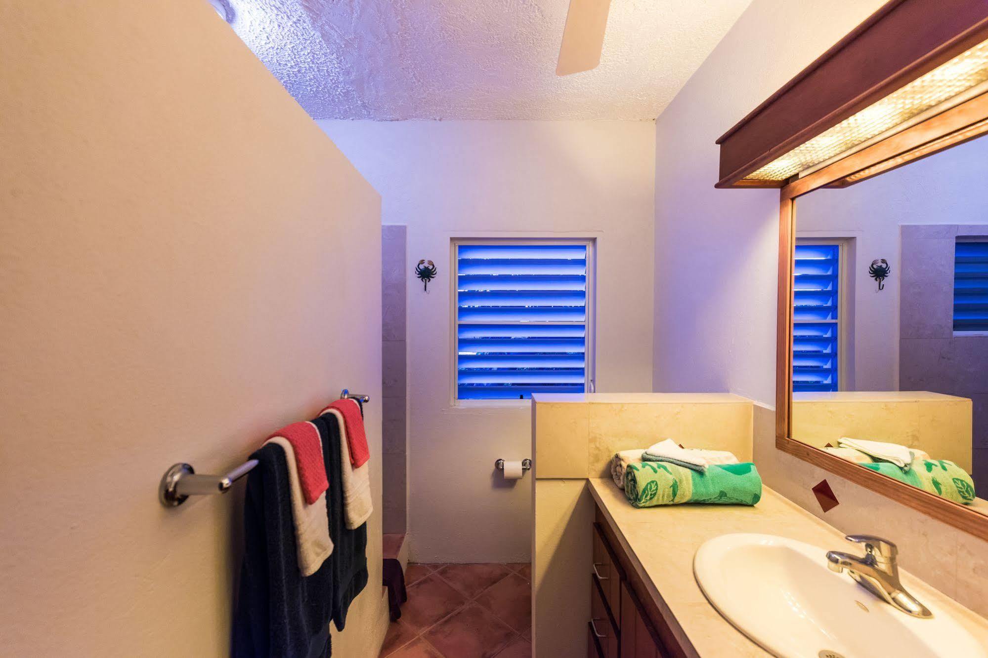 White Bay Villas And Beach Club Jost Van Dyke ภายนอก รูปภาพ